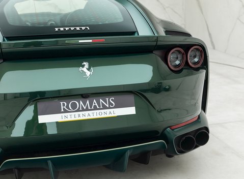 Ferrari 812 Superfast 26