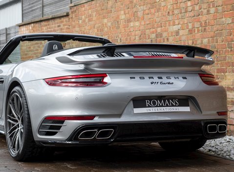 Porsche 911 Turbo Cabriolet (991.2) 26