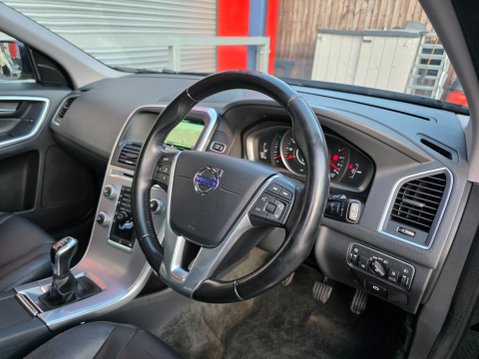 Volvo XC60 D4 SE NAV 18