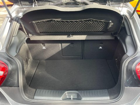 Mercedes-Benz A Class 2.1 A200d AMG Line (Premium) 7G-DCT Euro 6 (s/s) 5dr 21