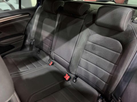 Volkswagen Golf 2.0 TSI R Hatchback 5dr Petrol DSG 4Motion Euro 6 (s/s) (300 ps) 51