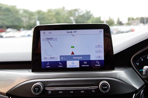 Ford Focus TITANIUM 23