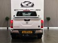 Nissan Navara 2.3 dCi Tekna 4WD Euro 6 (s/s) 4dr 17