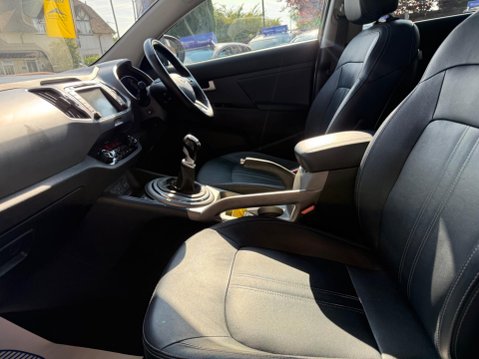 Kia Sportage 1.7 CRDi EcoDynamics 4 2WD Euro 6 (s/s) 5dr 37