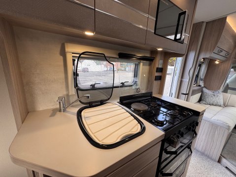 Elddis Autoquest 150 21