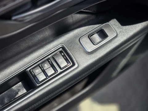2016 Jaguar XF thumbnail 14
