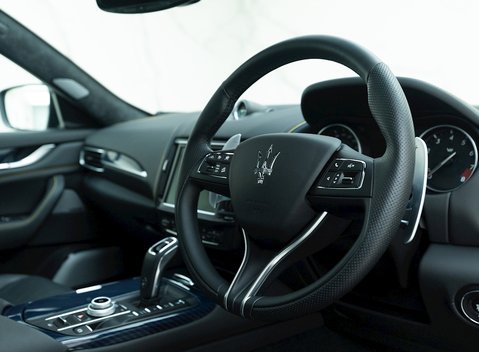 Maserati Levante Trofeo MC Edition 9