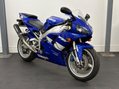 Yamaha R1 1000 1