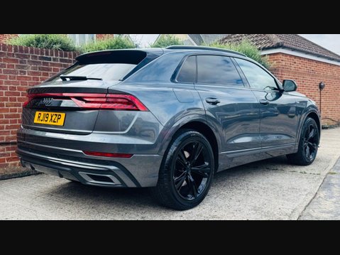 Audi Q8 3.0 TDI V6 50 S line SUV 5dr Diesel Tiptronic quattro Euro 6 (s/s) (286 ps) 5