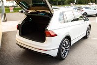Volkswagen Tiguan R-LINE TECH TDI DSG 43