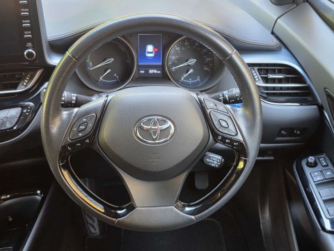 Toyota C-HR 1.8 C-HR Design HEV CVT 5dr 12