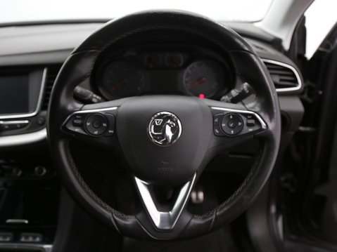 Vauxhall Grandland X 1.2 Turbo Design Line Euro 6 (s/s) 5dr 10