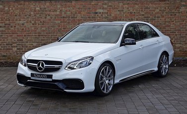 Mercedes-Benz E Class AMG 24