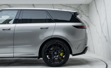 Land Rover Range Rover Sport P635 SV EDITION ONE 39