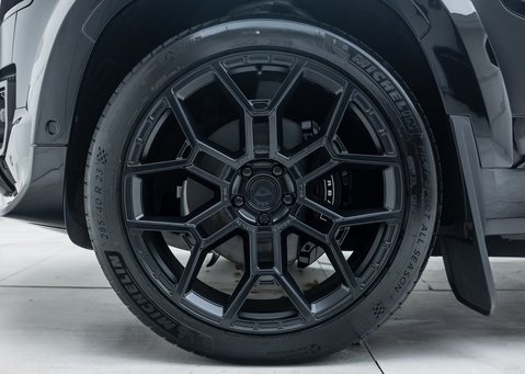 Land Rover Defender 90 D350 X-DYNAMIC HSE HARD TOP URBAN 