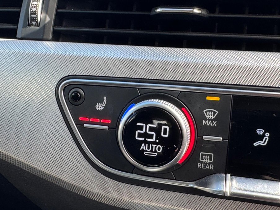 2020 Audi A4 — image 18