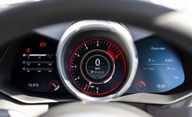 Aston Martin V8 Vantage 16