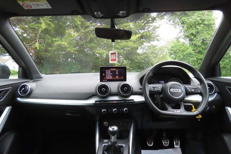 Audi Q2 1.4 TFSI CoD S line Euro 6 (s/s) 5dr 8
