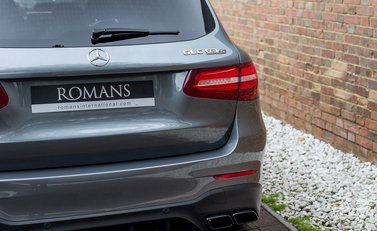 Mercedes-Benz GLC GLC 63 S 4Matic 25