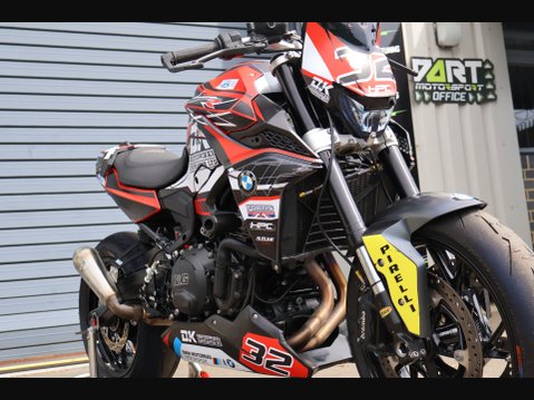 BMW F900 4