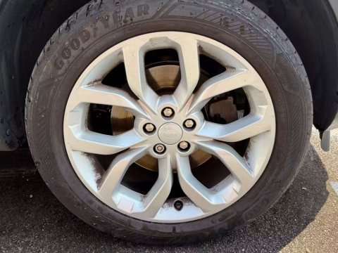 2017 Land Rover Discovery Sport thumbnail 10
