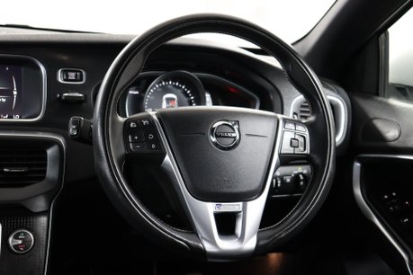Volvo V40 D2 R-DESIGN NAV PLUS 44