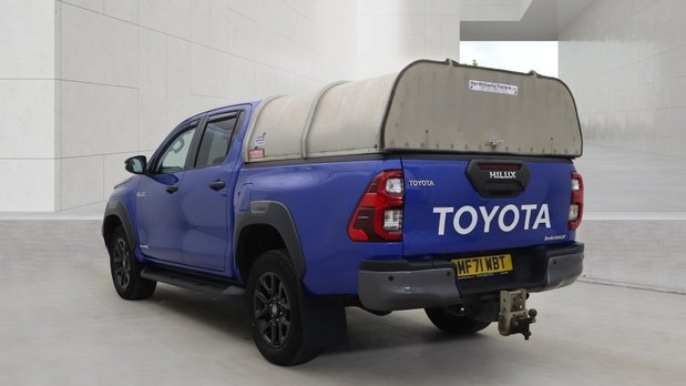 Toyota Hilux Invincible X | Auto | 2.8 LT | Double Cab | Sensors | EURO 6 | NO VAT 6