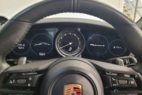 Porsche 911 CARRERA S PDK 16