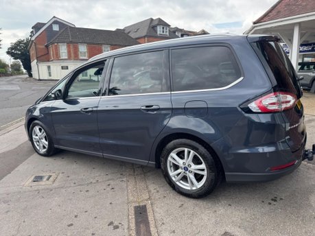 Ford Galaxy TITANIUM ECOBLUE 12