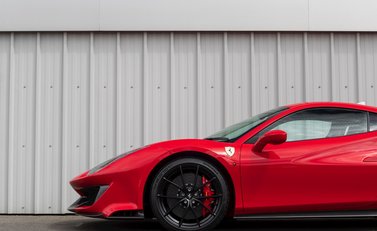 Ferrari 488 Pista 31