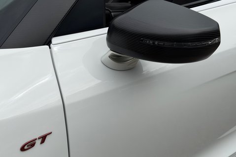 Audi R8 GT QUATTRO V10 SPYDER - 1 OF 33 - BUCKET SEATS -CERAMIC BRAKES 36