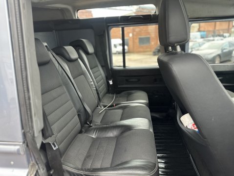 Land Rover Defender 110 TDI XS UTILITY WAGON DCB AIR CON 14