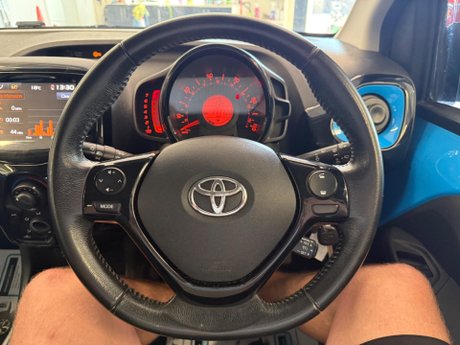 Toyota Aygo 1.0 VVT-i x-cite Euro 6 5dr 25