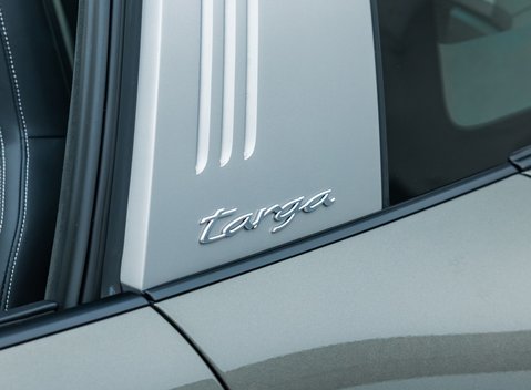 Porsche 911 Targa 4S (992) 39