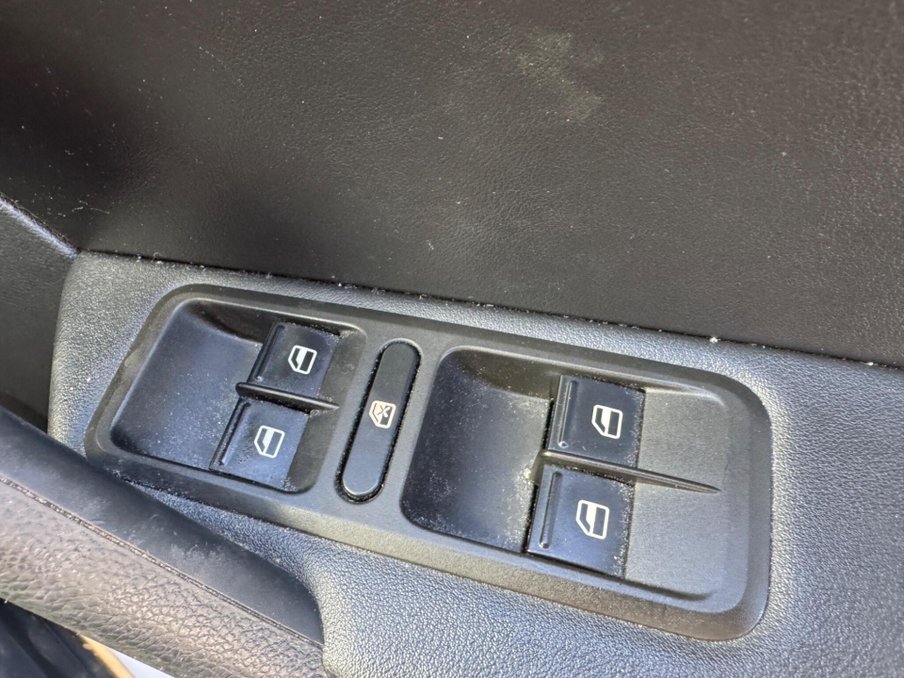 2012 Skoda Yeti — image 20