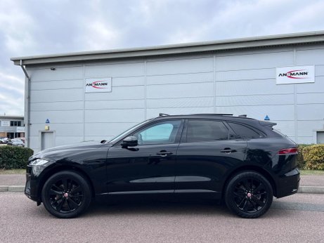 Jaguar F-Pace 2.0 D200 MHEV R-Dynamic SE Auto AWD Euro 6 (s/s) 5dr 63
