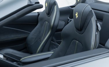 Ferrari Roma SPIDER 34