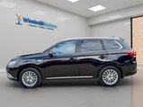 Mitsubishi Outlander 2.4h TwinMotor 13.8kWh 5h CVT 4WD Euro 6 (s/s) 5dr 8