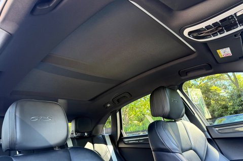 Porsche Macan GTS PDK - PAN ROOF -BOSE -360 CAMS -MEMORY PK - CRAYON 62