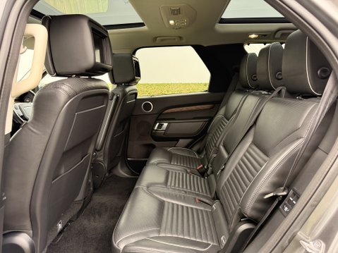 Land Rover Discovery TD6 HSE LUXURY 44
