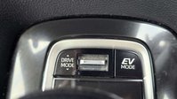 Toyota Corolla 1.8 VVT-h Design Touring Sports 5dr Petrol Hybrid CVT Euro 6 (s/s) (122 ps) 22