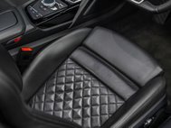 Audi R8 5.2 FSI V10 Spyder 2dr Petrol S Tronic quattro Euro 6 (s/s) (570 ps) 60