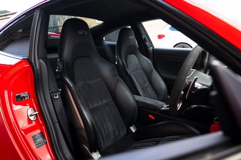 Porsche 911 3.8 991 GT3 PDK Euro 6 2dr 27
