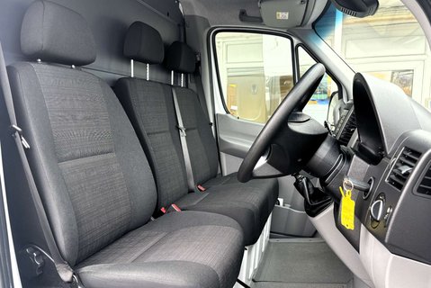 Mercedes-Benz Sprinter 516 Cdi 4x4 Lwb Hr Panel Van - Tail Lift / Air Con 4