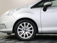 Ford B-Max TITANIUM X NAVIGATOR 27