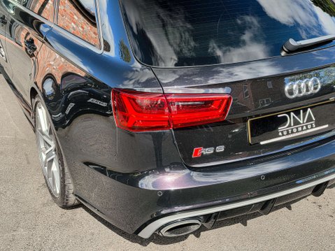 Audi RS6 4.0 RS 6 Performance TFSI Quattro Auto 4WD 5dr 37