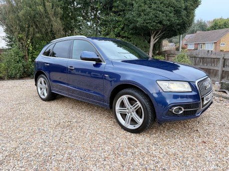Audi Q5 2.0 TDI S line Plus S Tronic quattro Euro 5 (s/s) 5dr 4