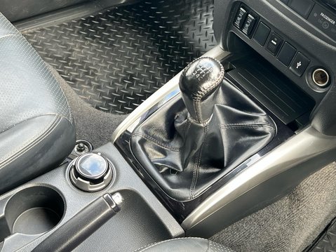 Mitsubishi L200 DI-D 4WD WARRIOR DCB 34