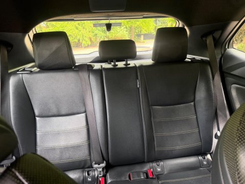 Toyota Yaris Cross 1.5 VVT-h Premiere Edition E-CVT Euro 6 (s/s) 5dr 15
