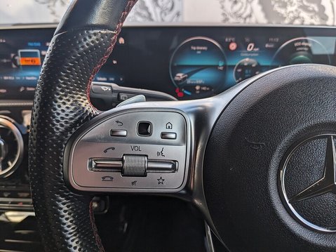 Mercedes-Benz A Class A 180 D AMG LINE PREMIUM 21